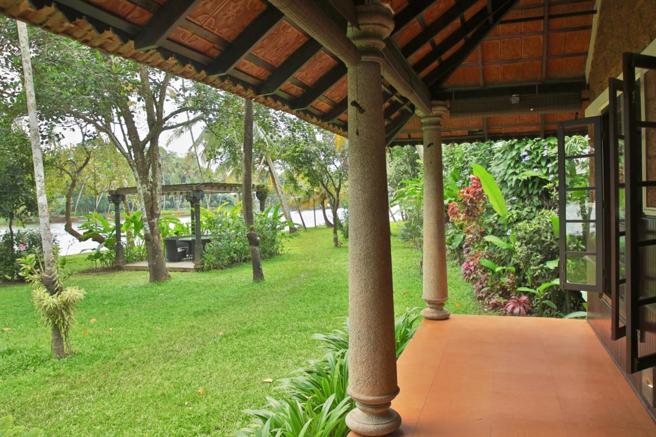 Вилла Madilina House North Paravur Экстерьер фото